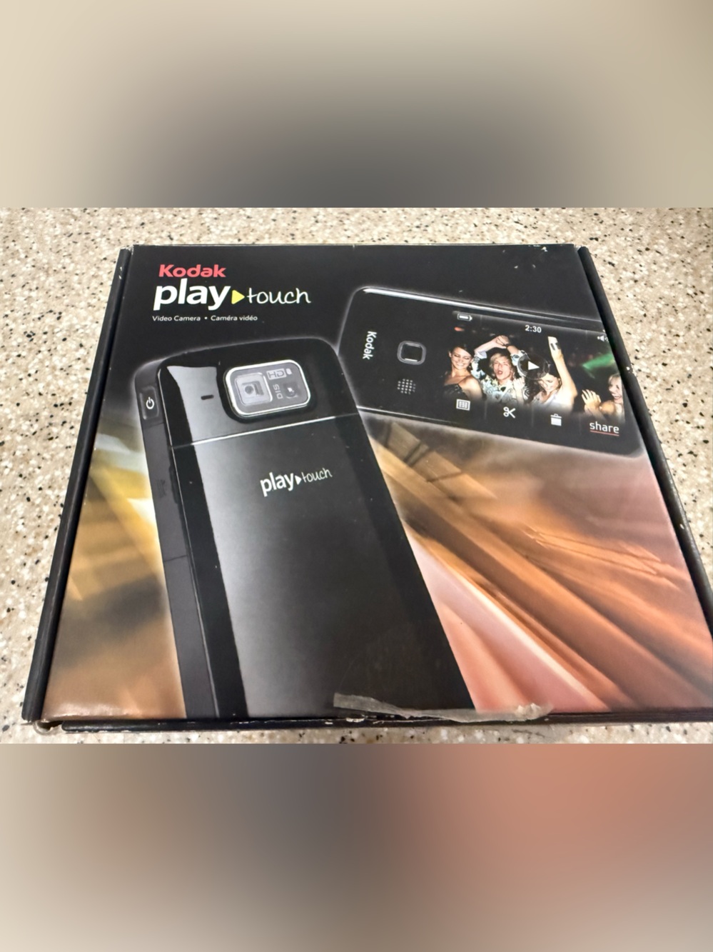 Kodak PlayTouch (Zi10) HD Video Camera